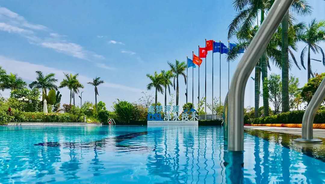 如何選擇一款好的泳池水處理設(shè)備？