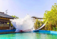 <b>游泳池長藻的原因以及有效水處理方法！</b>