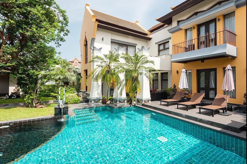 別墅游泳池設(shè)備廠家哪家好？戴思樂為您提供專業(yè)的游泳池設(shè)備和服務(wù)！