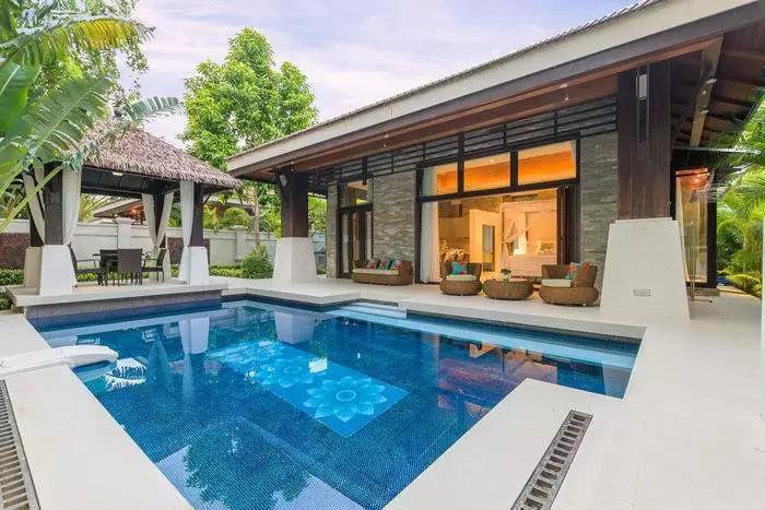 豪華別墅游泳池，享受別墅生活從泳池開始！