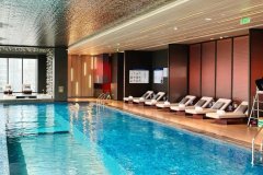 游泳池砂缸石英砂濾料板結(jié)有何危害？專(zhuān)業(yè)處理方法大揭秘！